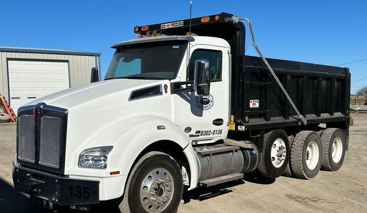 2021 Kenworth T880
