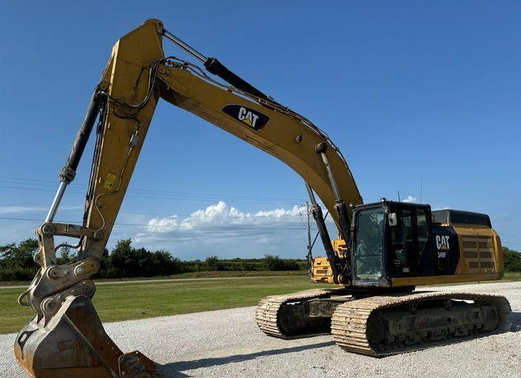 2017 Caterpillar 349FL
