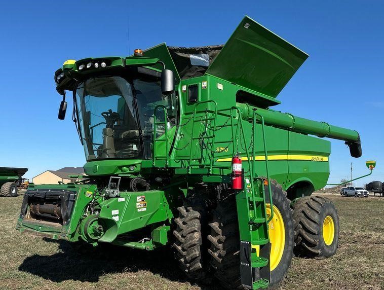 2018 John Deere S790