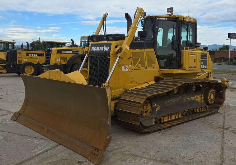 2019 Komatsu D65PXI-18