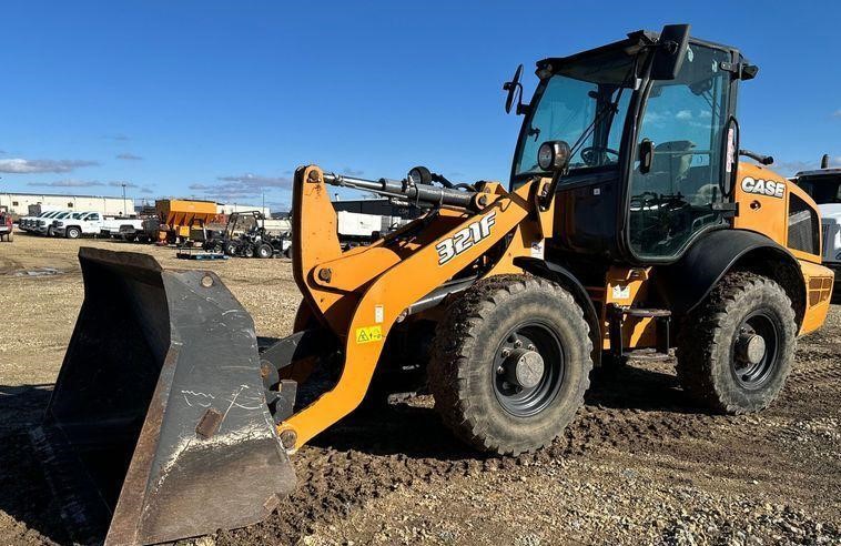 2016 Case 321F