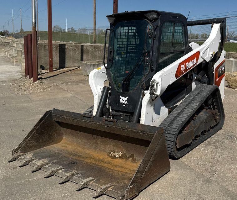 2021 Bobcat T76